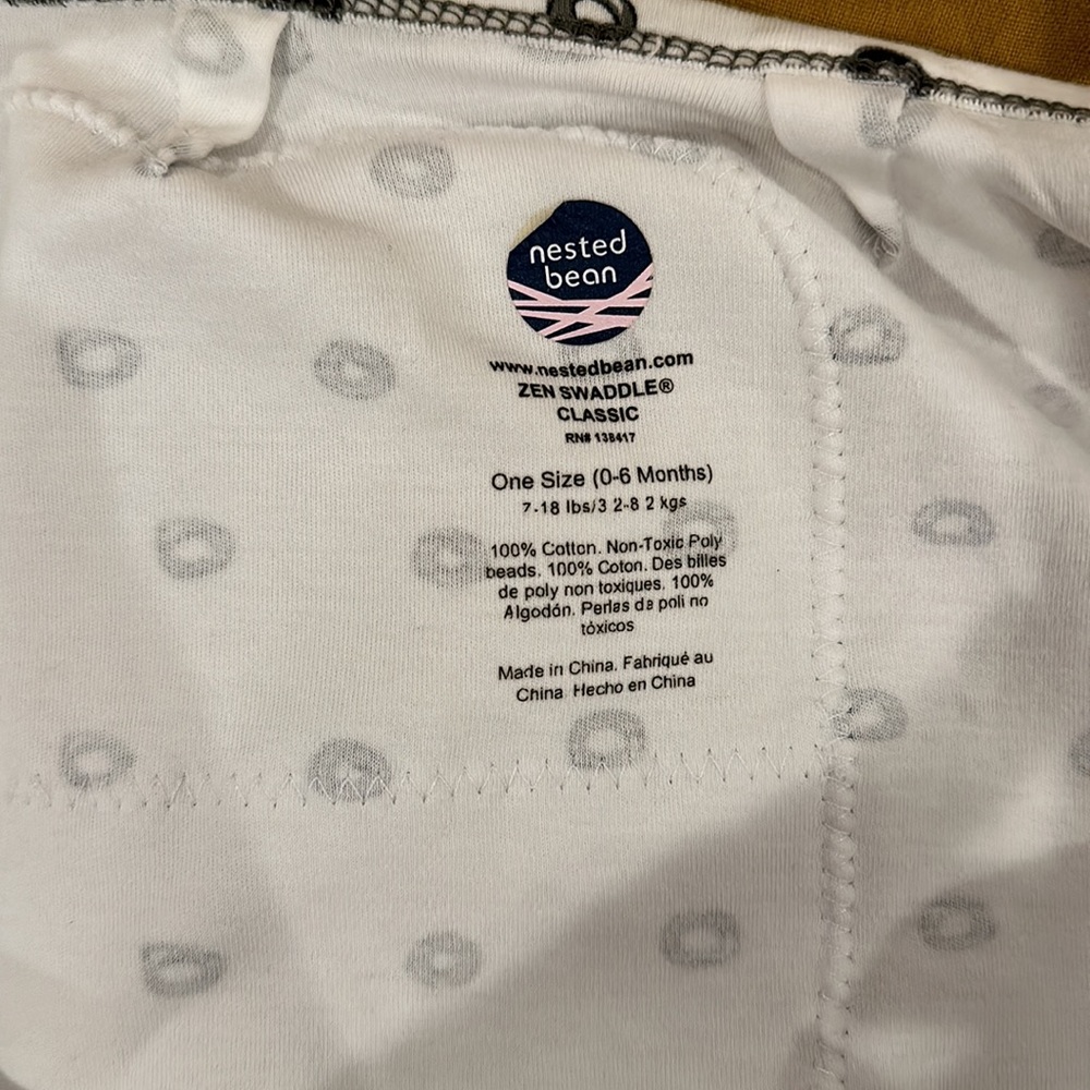 Two Nested Bean Zen Swaddle - Picture 3 of 4